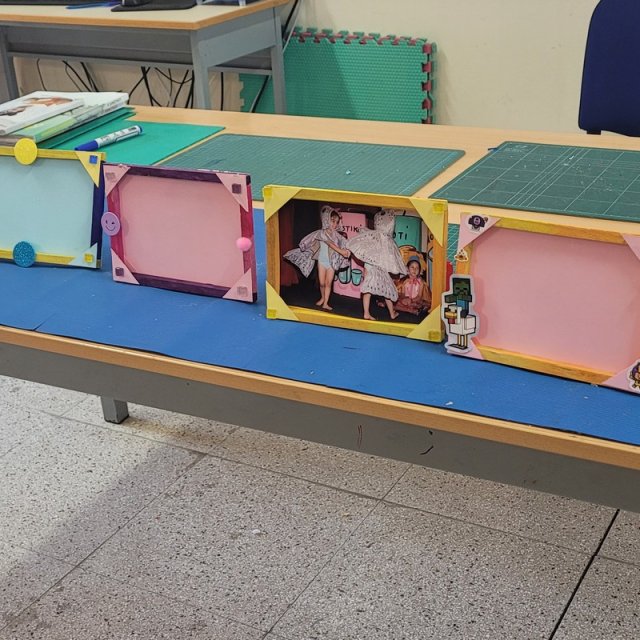 Καδράκια (Δομές)